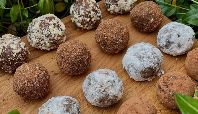 Простой рецепт из 4-х ингредиентов: как приготовить любимое пирожное 