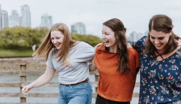 Могут найти общий язык с кем угодно: самые приветливые знаки Зодиака