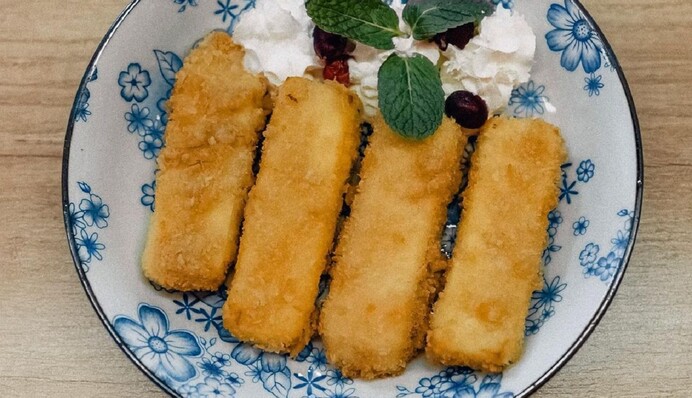 Рецепт іспанського десерту Смажене молоко став трендом у TikTok: як його приготувати