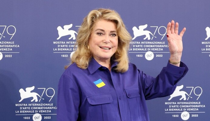 Катрін Денев на відкритті Каннського кінофестивалю прочитала вірш Лесі Українки 