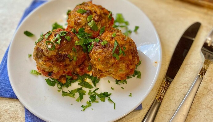 Ліниві голубці з рисом і капустою: як приготувати на плиті традиційну українську страву