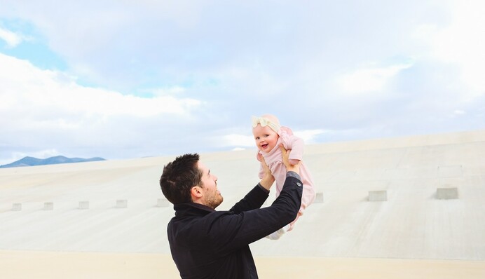 Что подарить папе на День отца, который отмечают в Украине в июне