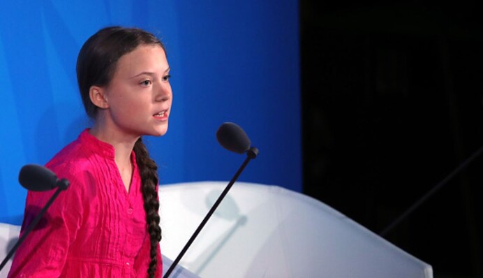 Володимир Зеленський подякував Ґреті Тунберг, яка закликала покарати Росію за екоцид на Херсонщині