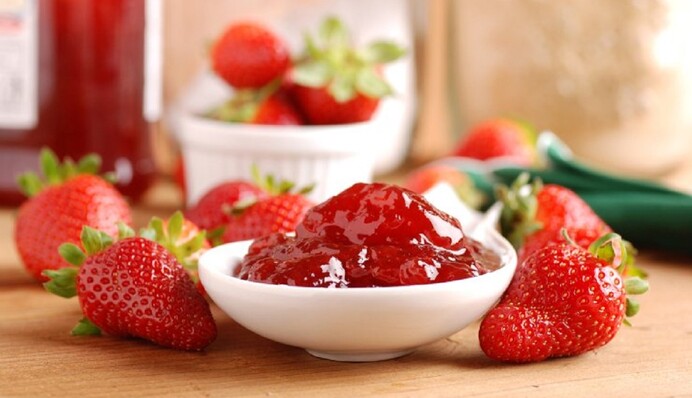 Рецепт густого полуничного джему, для якого не потрібен желатин або агар-агар