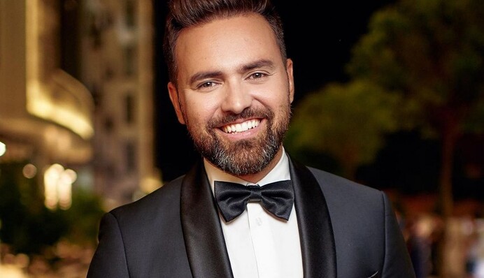 Скоро ты будешь дома: Тимур Мирошниченко показал фото с мальчиком, которого с женой усыновляют