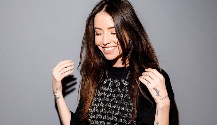 Написала з Кацуріним: Дорофєєва випустила кліп на пісню, яка вже стала хітом у TikTok