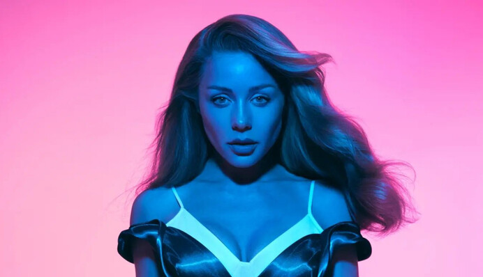 Тина Кароль стала голосующим членом 