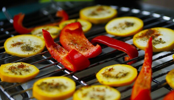 Что приготовить из кабачков: топ-3 рецепта вкусных сезонных закусок