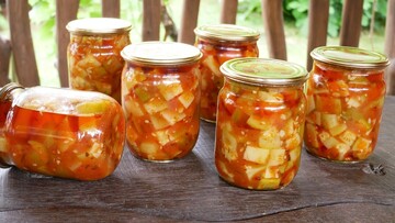Кабачки на зиму без стерилизации: как приготовить в остро-сладком соусе сацебели