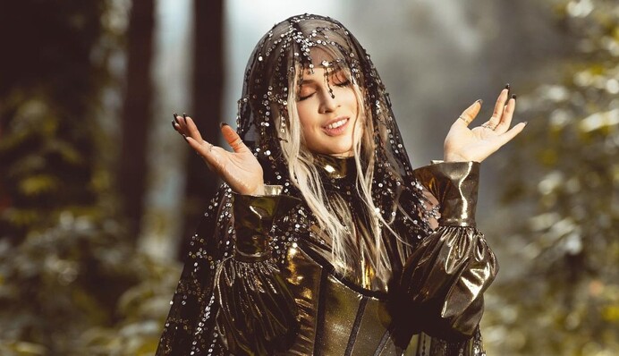 Спроба перевзутися: Maruv змінила сценічне ім’я і нарвалася на хейт українців