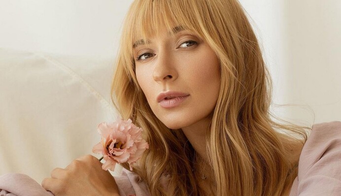 Жила ілюзією багато років: TAYANNA розповіла про помилки у стосунках із чоловіками