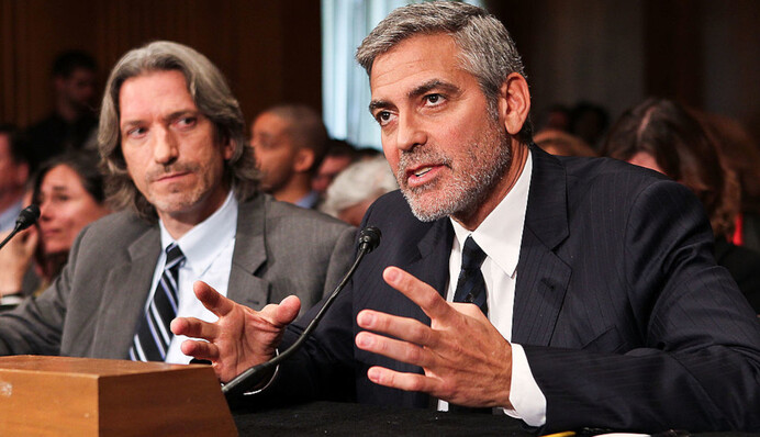 Джордж Клуни призвал мир ликвидировать ЧВК 