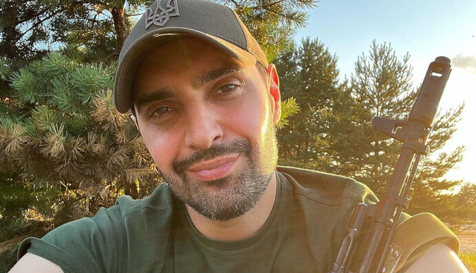 Віталій Козловський показав, як складає військову присягу після завершення бойових навчань