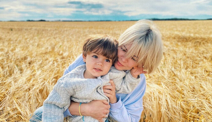 Это действительно ужасно: ONUKA рассказала, каким было первое предложение ее маленького сына