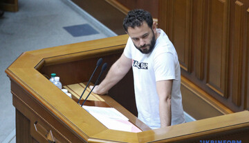 Пляжный оппозиционер: как бывший "слуга" Дубинский дошел до конфликта с Зеленским