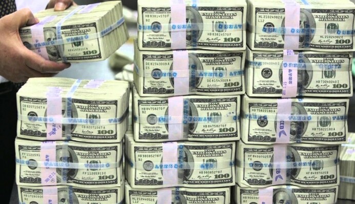 Опасный прецедент: как коррупционеры донатят на ВСУ