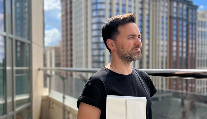 Поліцію викликали: Тимур Мірошниченко обурився поведінці киян у комендантську годину