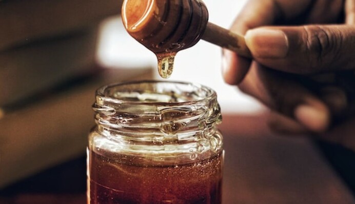 Нужно святить цветы, воду и мак: традиции Медового Спаса, который отмечают 14 августа