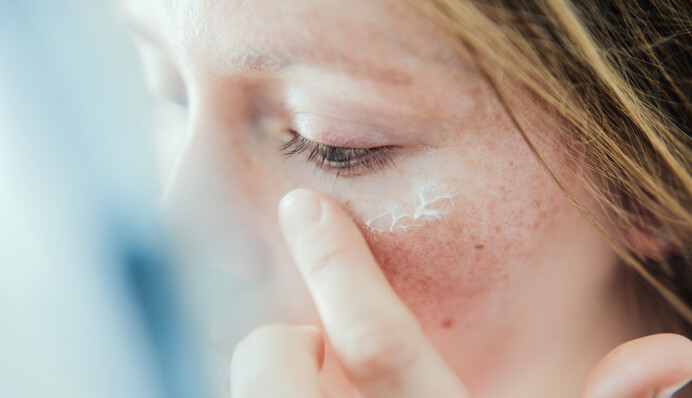 Как долго нужно пользоваться кремом, чтобы понять, действительно ли он улучшает кожу