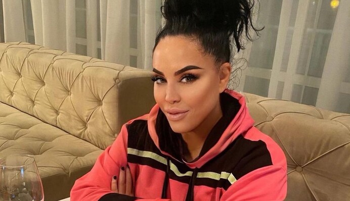 Зрадниця Оксана Байрак засвітилася в Росії разом із актором-путіністом