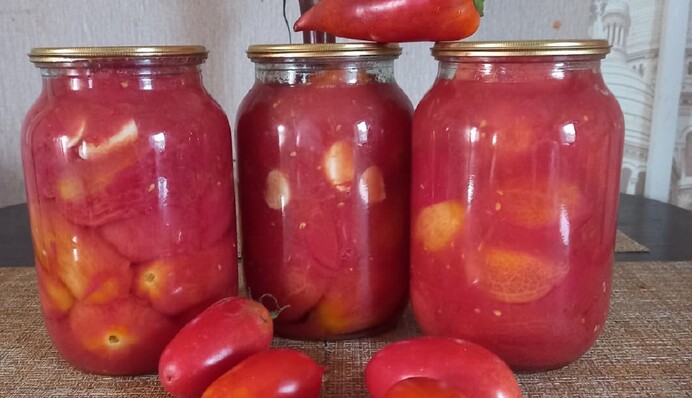 Нужно только два ингредиента: как закрыть помидоры на зиму, чтобы были как свежие