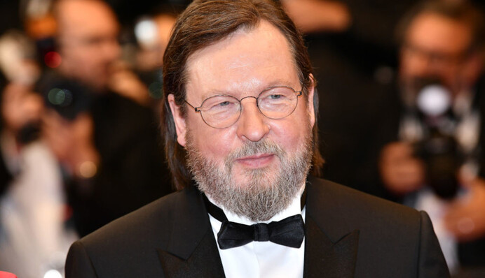 Режиссер Ларс фон Триер высказался в защиту жизней россиян из-за передачи Украине самолетов F-16