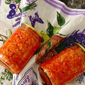 Завтрак туриста – классика консервации: как приготовить этот овощной салат на зиму