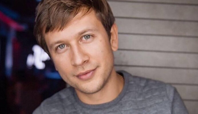 Дмитрий Ступка показал новую любимую, с которой начал встречаться в США после развода