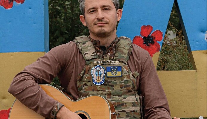 Обіцяла і не приїхала: Сєрга назвав співачку, яка не виступила перед бійцями близько до лінії фронту