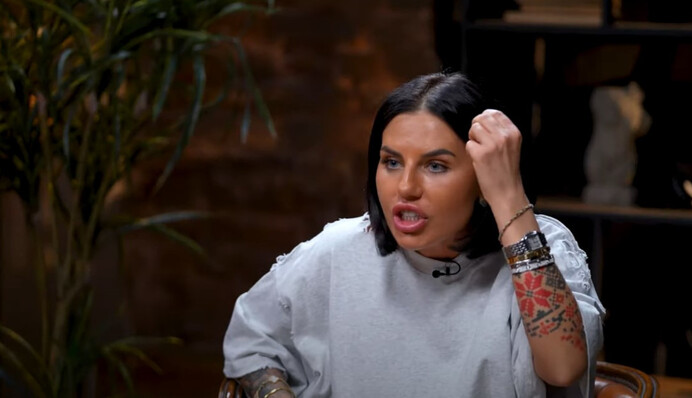 Скандальная блогерша Алхим назвала 