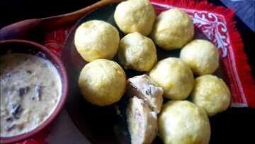 Традиционные полтавские галушки готовят с мясной начинкой: этот рецепт стоит попробовать