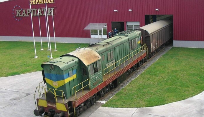 Война не помеха: как перевалочный комплекс в Закарпатье оказался в руках россиян