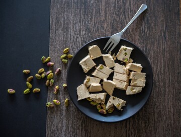 Без цукру, масла і борошна: як приготувати натуральну домашню халву