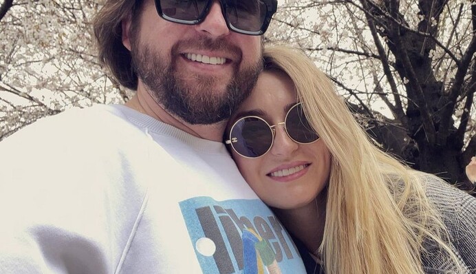 За кілька днів мали святкувати 15 річницю: Сергій Танчинець повідомив про розлучення з дружиною