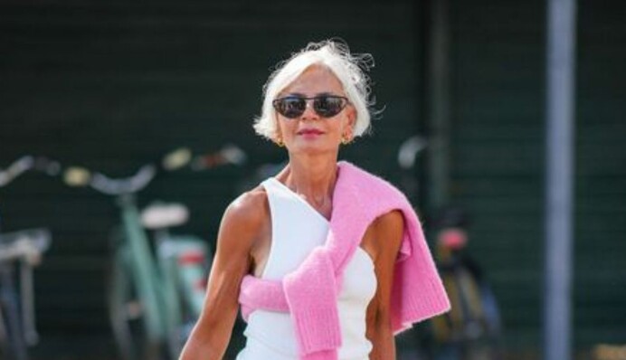 Как выглядеть стильно, невзирая на возраст: советы модных экспертов