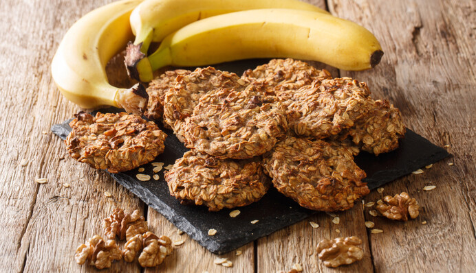 Овсяное печенье с бананом не требует сахара: как приготовить его по рецепту Ольги Сумской