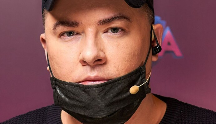 Завжди на коні: 50-річний Андрій Данилко показав, як виглядав у дитинстві