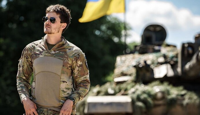 Мене не мобілізували: Женя Галич розповів, як став офіцером ЗСУ