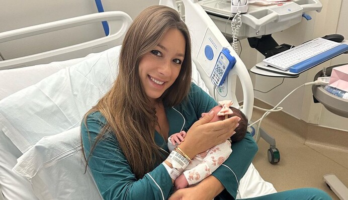 Переможниця першого 