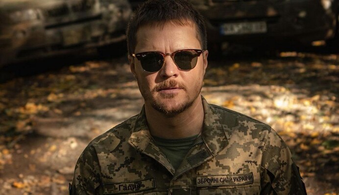 Напружена ситуація на фронті: Женю Галича повернули на військову службу з благодійного туру