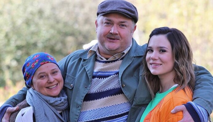 Семья ее не держала: Назар Заднепровский объяснил, почему Галина Безрук выбрала Россию