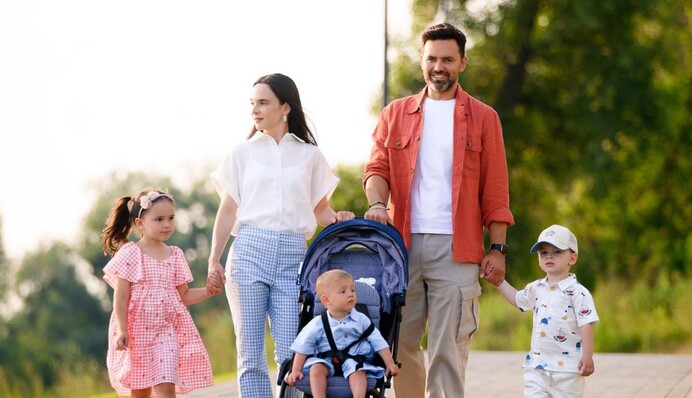 Документы поданы: жена Тимура Мирошниченко решила сама усыновить второго ребенка