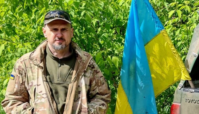 Олег Сенцов получил осколочное ранение на передовой: в каком он состоянии