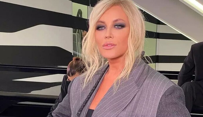 Предательница Повалий пожаловалась на неудачную омолаживающую процедуру, которая навсегда изменила ее лицо