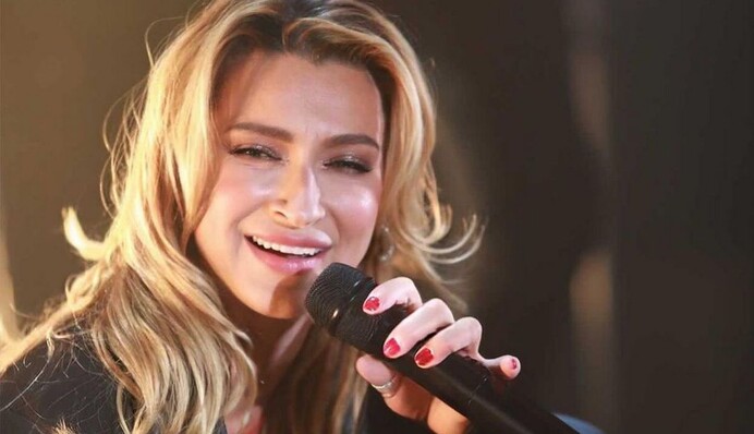 Співачка TAYANNA розважала гостей на весіллі скандального блогера - організатора 