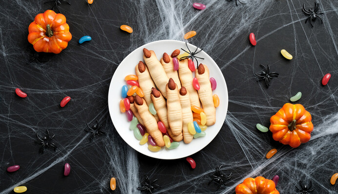 Что приготовить на Хэллоуин-2023: рецепт песочного печенья 