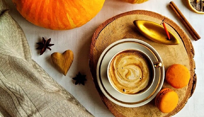 Угощения на Хэллоуин: как сделать сладкие поделки из тыквенного пюре