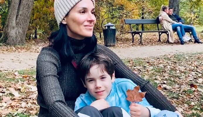 Страшенно сумує: Маша Єфросиніна розповіла, хто виховує її сина за кордоном