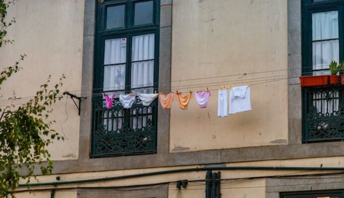 Это не гигиенично: эксперт рассказала о грубой ошибке во время стирки нижнего белья