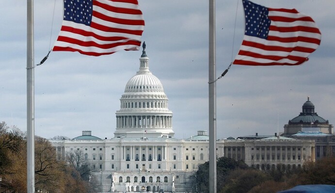 Заручники інтриг: коли США виділять гроші Україні